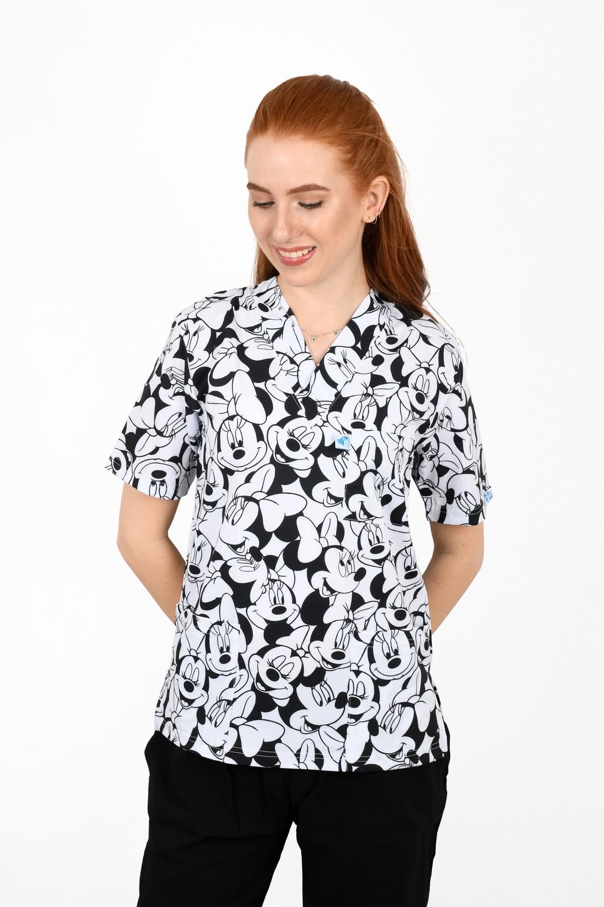 Original Minnie Pediatric Top – Comfort and Style with Original Minnie …تــوب طبي بتصميم ميكي ماوس – للراحة والأناقة في كل لحظة