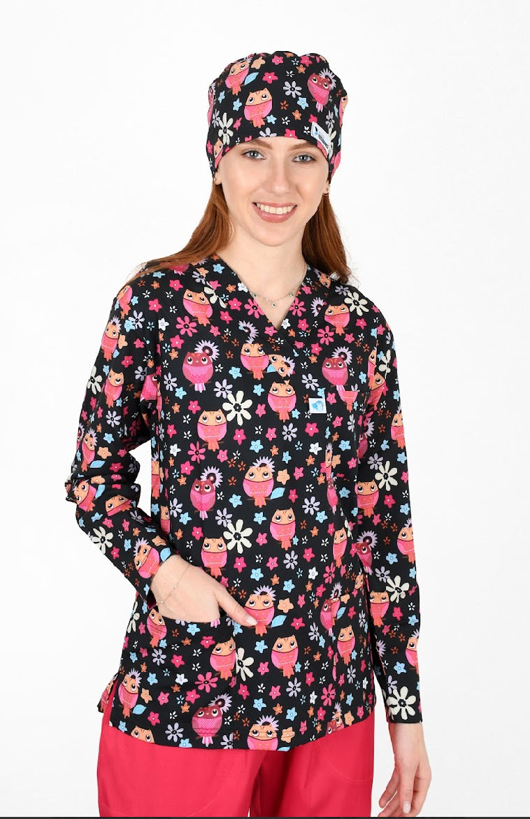 Pink Owl – Whimsical Top for Pediatricians & Vets with Heart …  Pink Owl – تــوب لطيف وخيالي لأطباء الأطفال والبيطريين بقلب كبير!