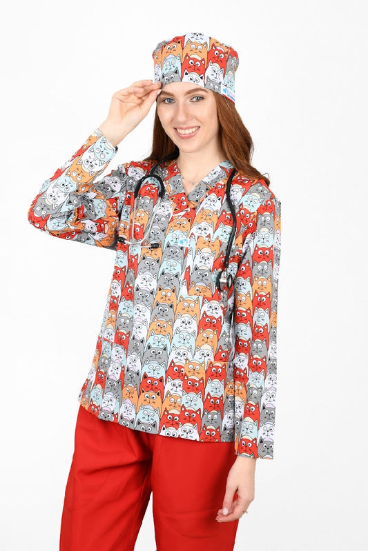 Coloured Cats Medical Scrub – Colorful Cat Prints for Pediatricians & Vets … اســكراب طبي برسومات قطط ملونة | مثالي لأطباء الأطفال والبيطريين